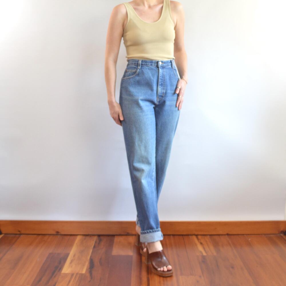 32 x 33 vintage high waisted long length gitano mid wash denim